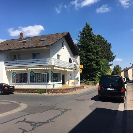 Gabys Ferienwohnung Обернхайм на Майн Екстериор снимка